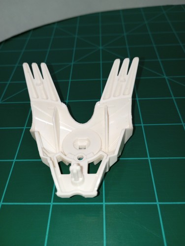 1 Hero Factory Lego 87801 Chest Armor with Triple Spiked Shoulders White Retired - Picture 20 of 24