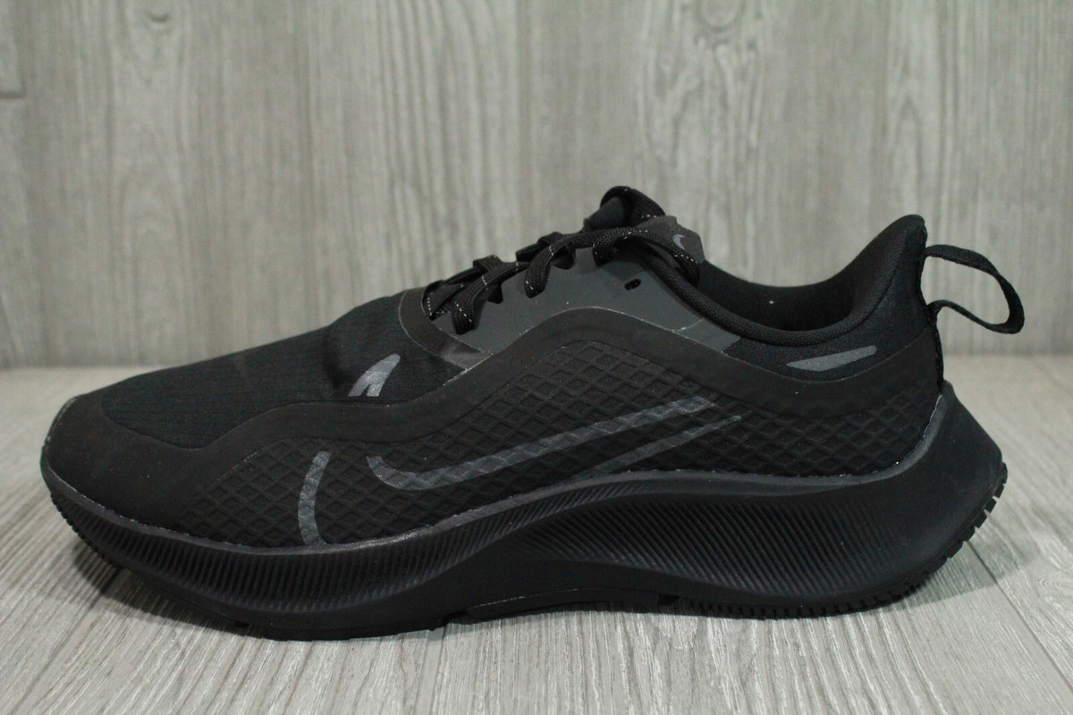 nike women's air zoom pegasus 37 shield running shoes
