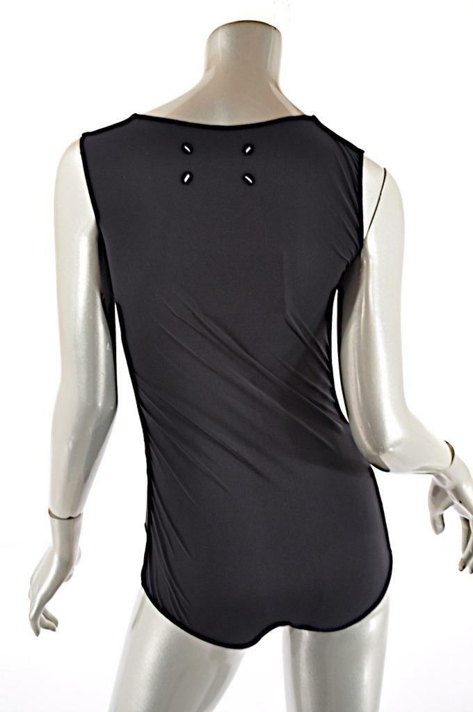 Tシャツ・カットソー MAISON MARGIELA Black Stretch Nylon Bodysuit Stretch bodysuit in black - Maison Margiela | Mytheresa