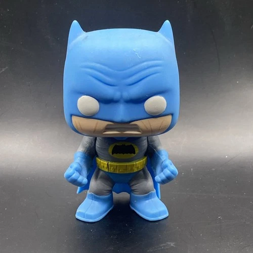 Funko Pop! Vinyl: DC Universe - Batman - (Blue) - Diamond Comics (Exclusive)