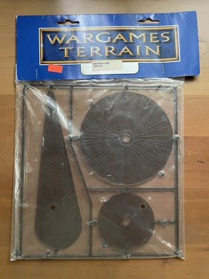 Warhammer 40K  Blast Templates NEW OOP Wargames Terrain Games Workshop Carded