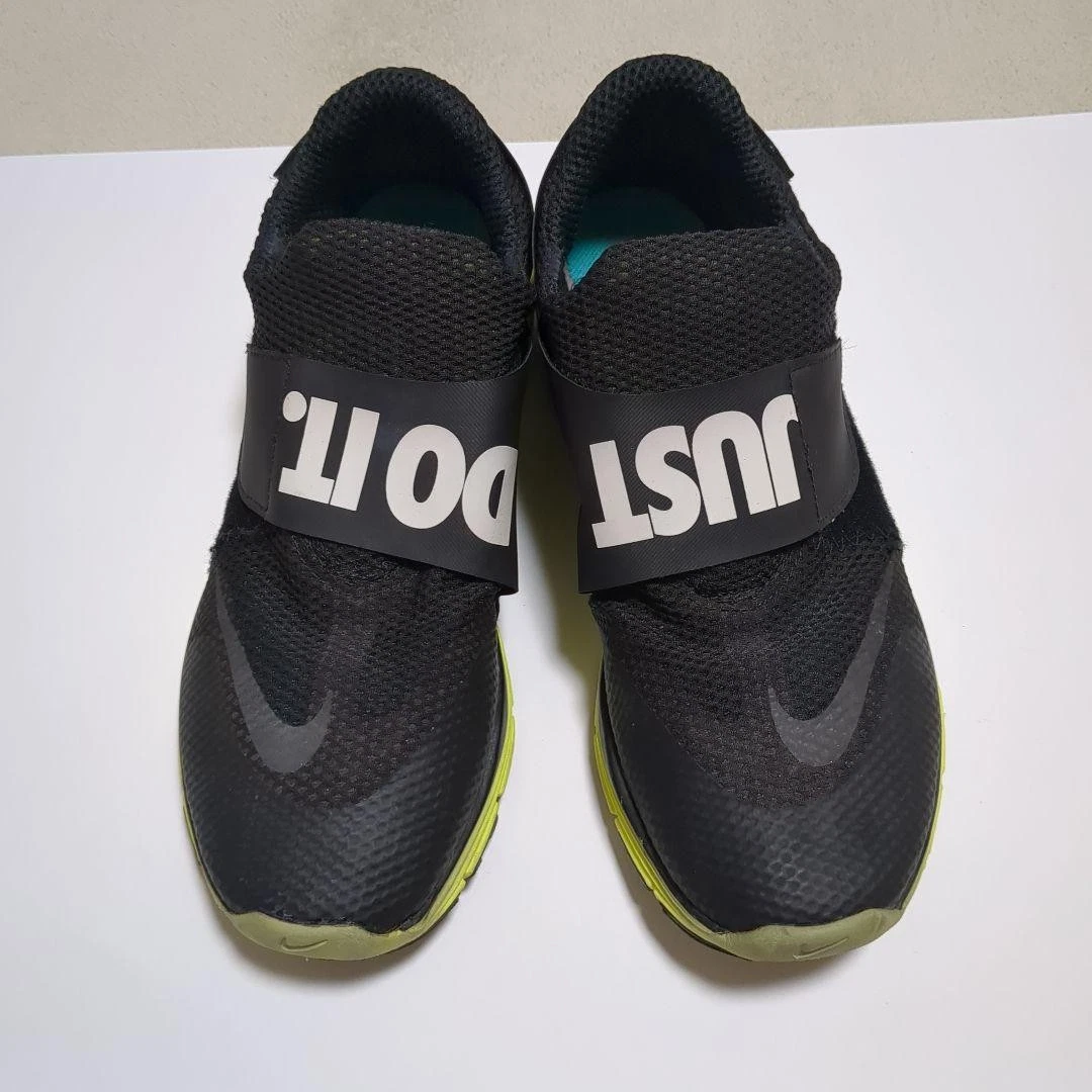 Nike Luna Fly 306 Sneakers Uomo 10.5 Grigio US Usate