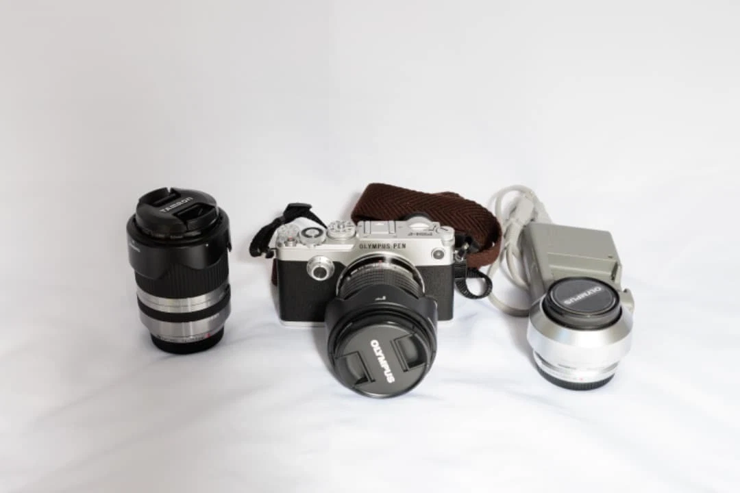 Preços baixos em Olympus PEN-F Câmeras Digitais | eBay