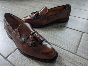 brooks dress shoes