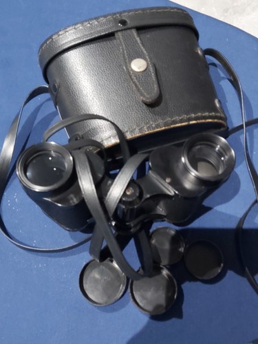 PRINZ 8x30 Binoculars With Case, Straps & Lens Covers ♡ VGC ♡ Works Perfectly - Picture 7 of 14