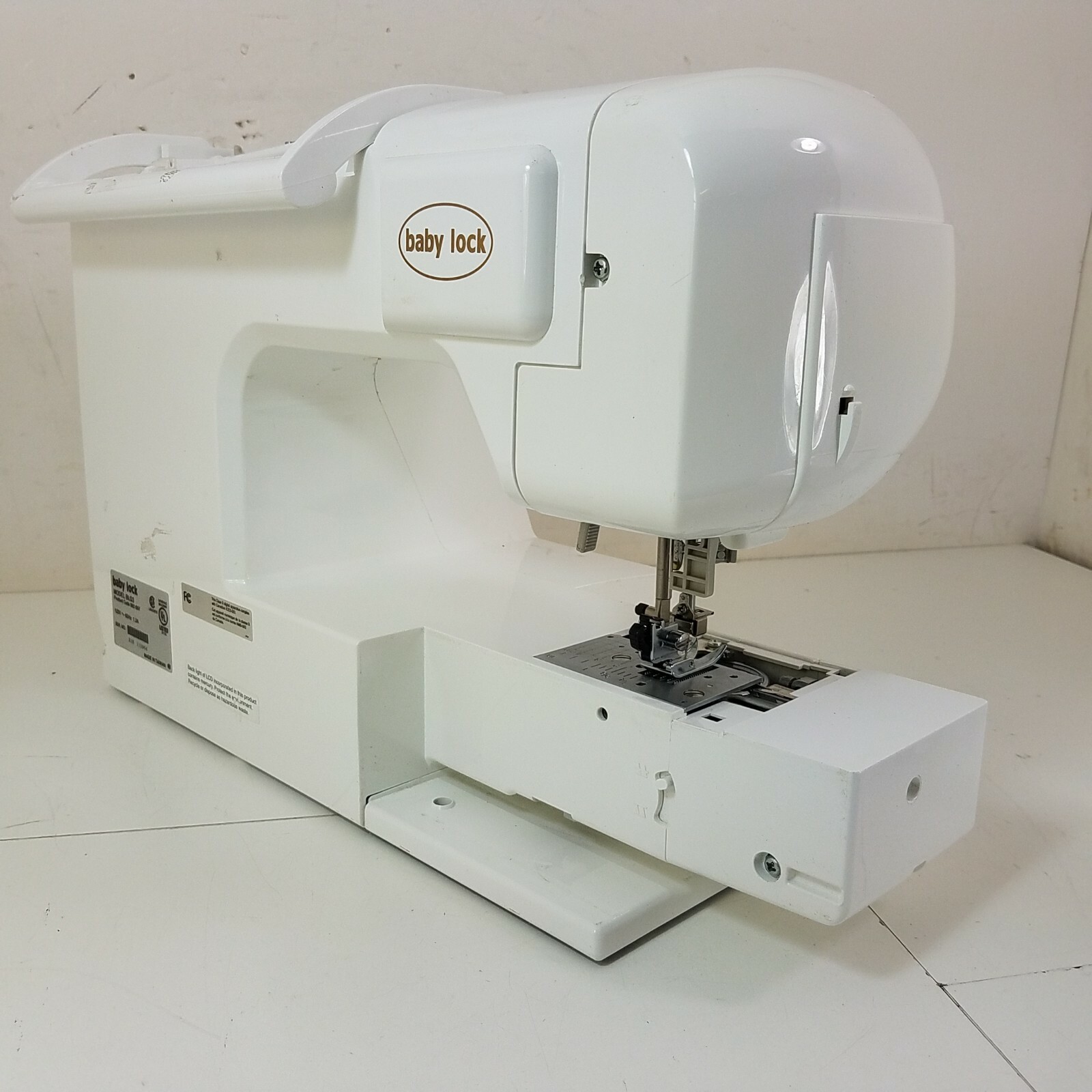 Baby Lock BLG3 Ellegante 3 Embroidery and Sewing Machine Digital