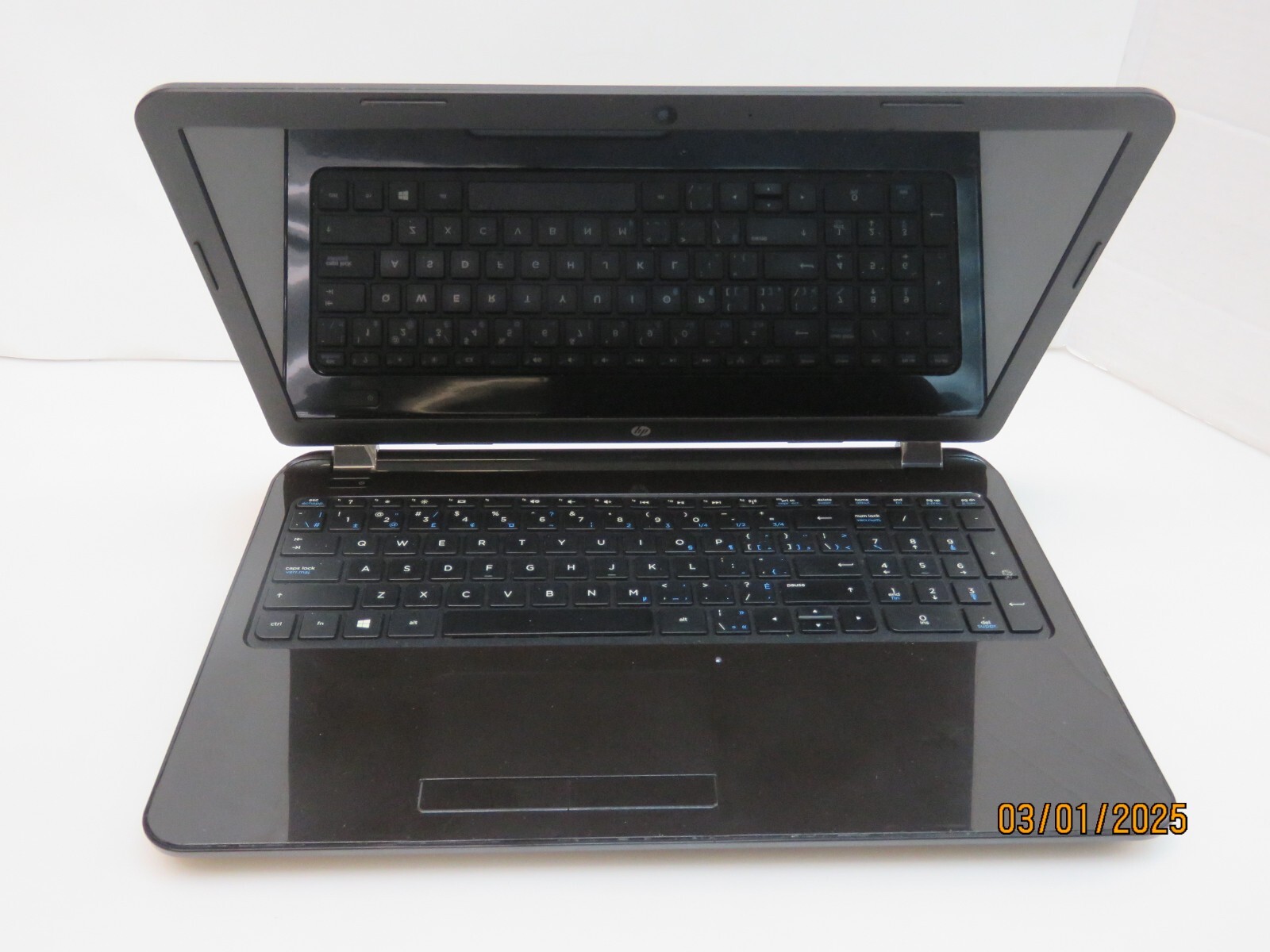 HP 15-g040ca NB 15.6