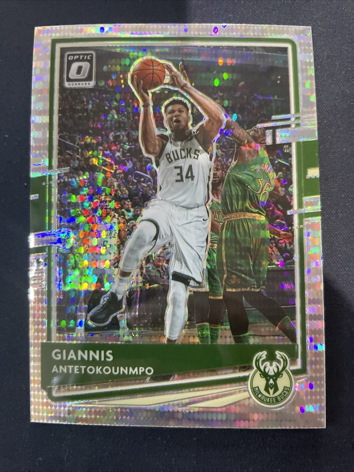 Giannis Antetokounmpo 2020-21 Donruss Optic #29 Silver Pulsar Milwaukee Bucks
