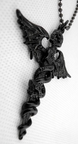 Motley Crue Necklace Black Finish Dr Feelgood Pendant Skull Sword Snake New - Picture 6 of 12
