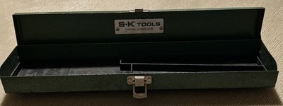Vintage S-K TOOLS Green Metal Socket/Ratchet Box w/ Tray 15 x3 x 1- 1/2'' -USA
