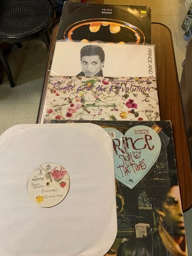 Prince Lot 4  Purple Rain (no jacket)/Sign O The Time (one dics ) /3x 12"Single
