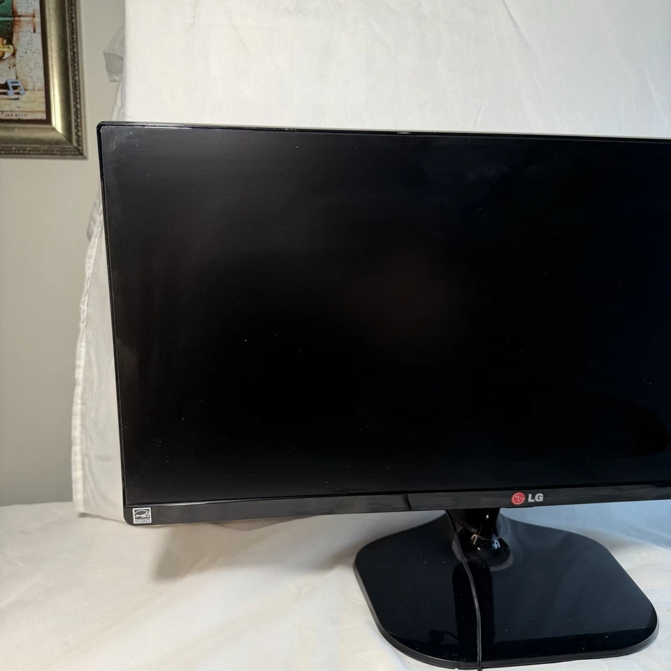 LG 25UM56-P 25.0" 2560 x 1080 60 Hz Monitor - Image 3 of 4