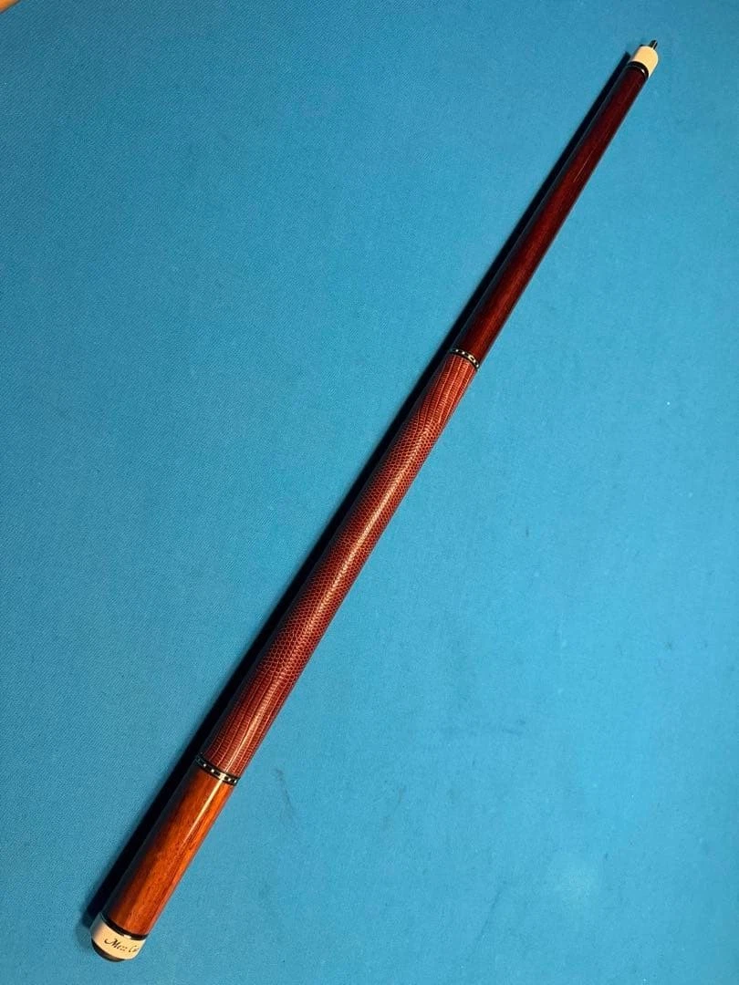 Vintage Mezz Cue EC7 UJ United Joint Normal Shaft Leather Wrap