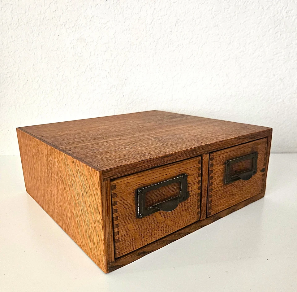 Vintage 2-Drawer Oak Library Card File Cabinet Dovetail Construction Brass Pulls - Image 3 of 4