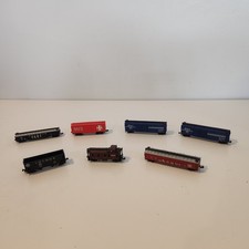 N Scale Model Train Car Lot of 7