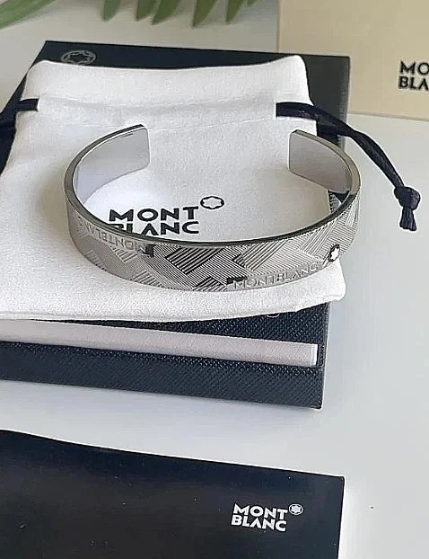 Montblanc Extreme 3.0 Silver Bangle Bracelet – Stainless Steel – Full Box New - Image 2 of 4