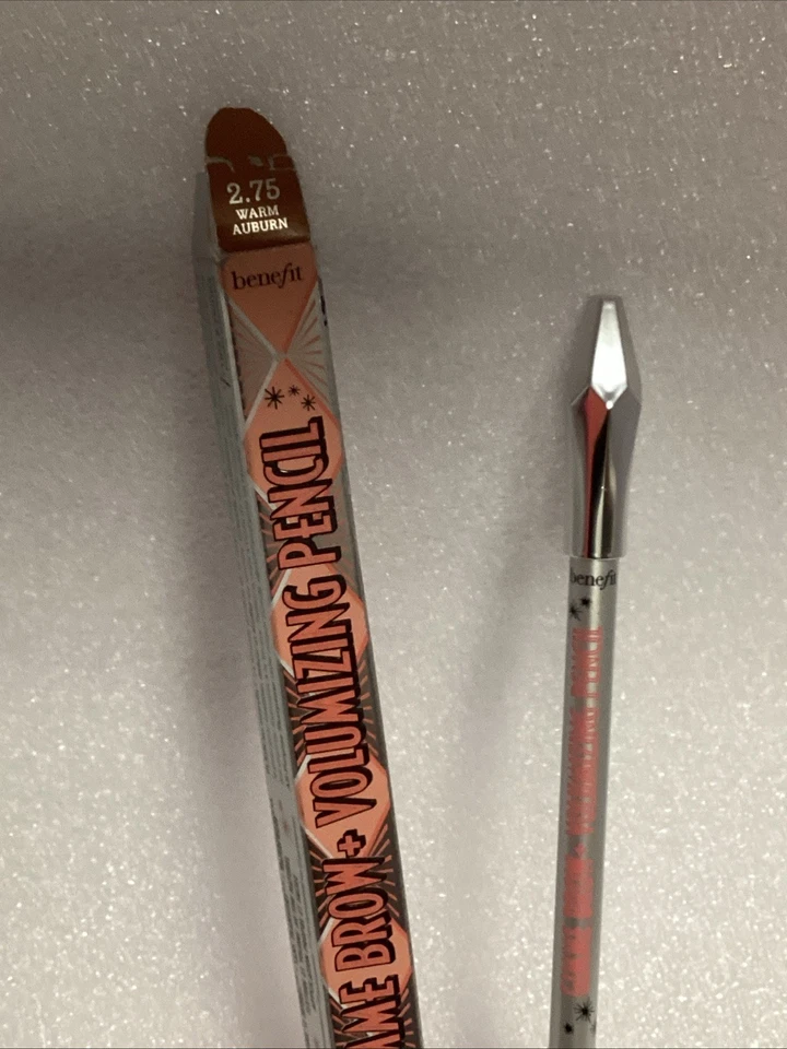 BENEFIT Gimme Brow+ Volumizing Fiber Eyebrow Pencil 2.75 Warm Auburn - Image 3 of 4