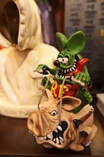 Rare Rat Fink Riding Pig Big Daddy 17CM Collectible Figure 1pcs