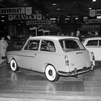 Austin A40 Farina 1961 Advertising Motor Show Car Old Photo
