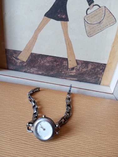 Montre Femme Vintage Maty - Boîtier Argenté 22mm - Cadran Noir Quartz - Occasion Fonctionne