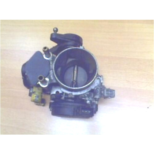 Citroen Xantia  (Typ:X1,X2,X7)  DROSSELKLAPPENSTUTZEN   DROSSELKLAPPE amc32a3