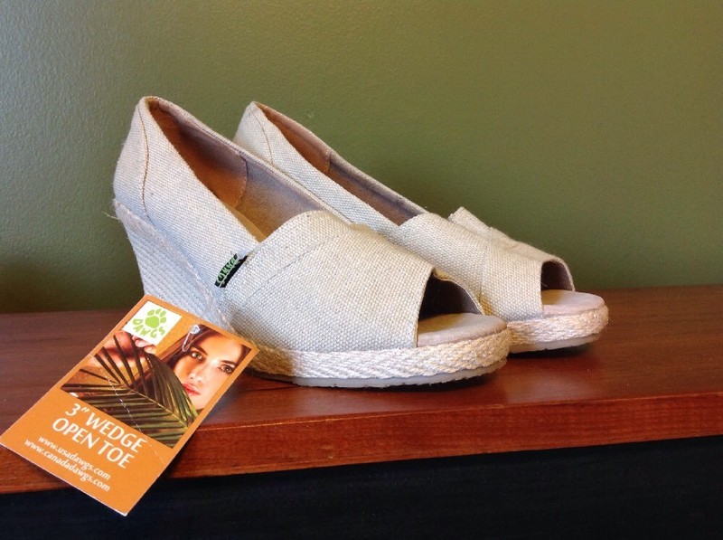 Dawgs Kaymann Shoes Women’s 3” Wedge Heels Open Toe Beige Espadrilles Sandals