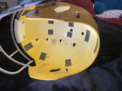 Schutt Youth FB 7960 DNA LARGE Football Helmet - Season-2010 - Pre-Own, Exc-Cond | eBay Schutt Youth FB 7960 DNA LARGE Football Helmet - Season-2010 - Pre-Own, Exc-Cond | eBay