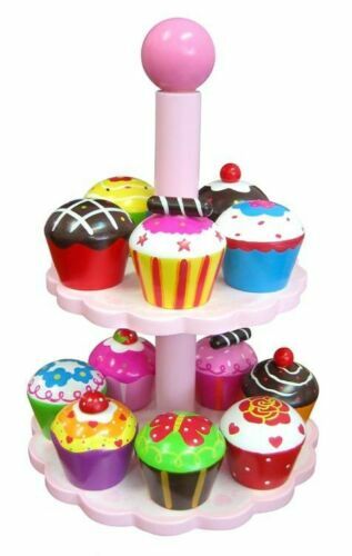 pretend play cupcakes