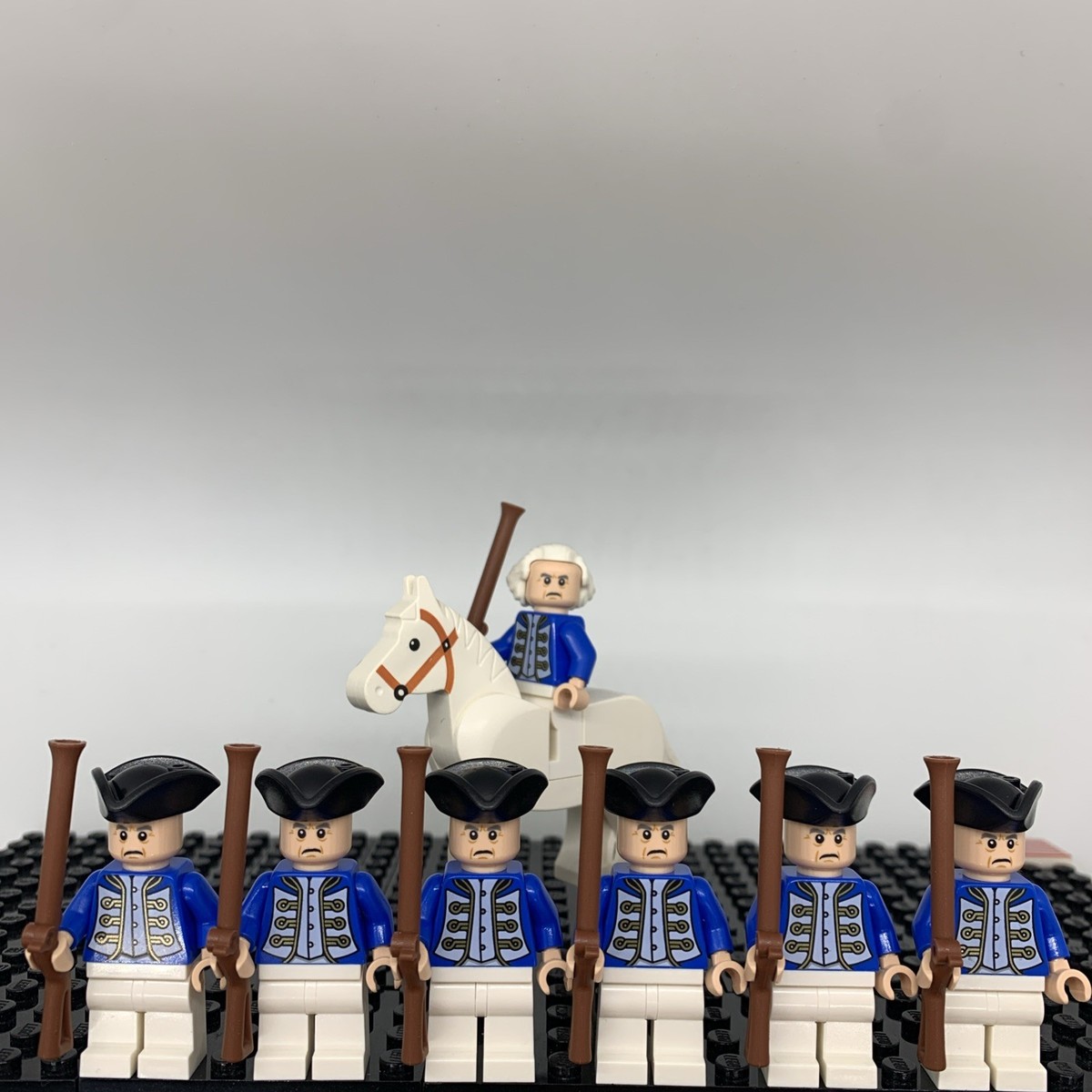 LEGO Revolutionary War Washington Soldier Minifigure Lot 100