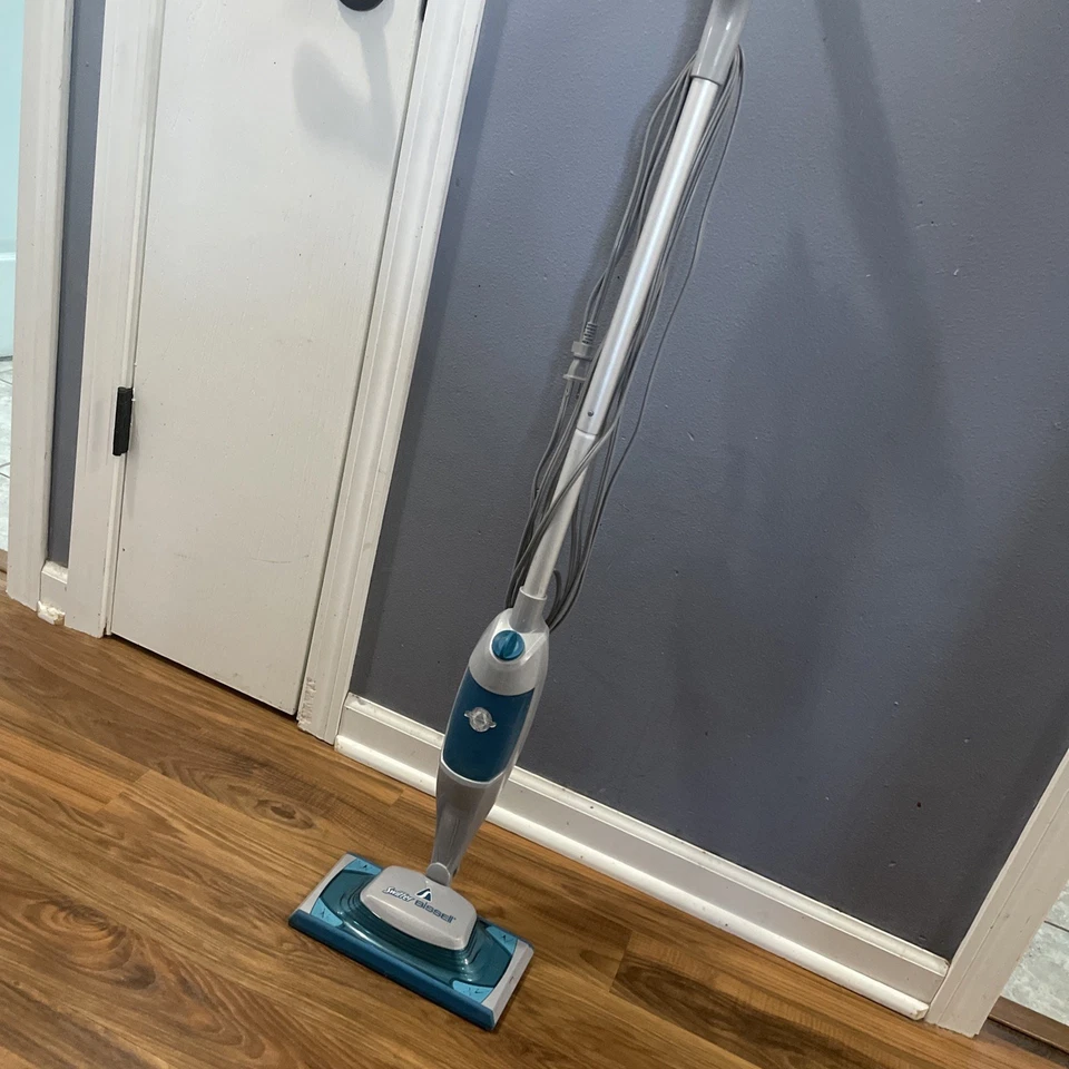 Swiffer Bissell Steamboost Steam Mop Model 6639 Tested & Working - Image 2 of 4