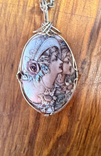 vintage cameo necklace