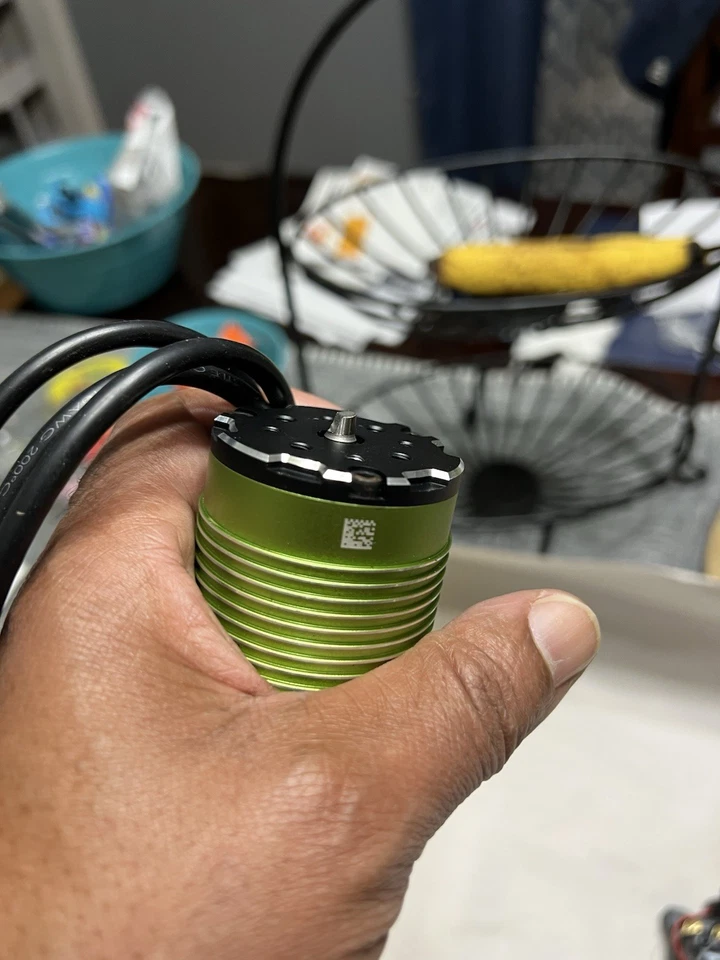 Castle Mamba Monster 8s комбинированный совершенно новый электронный регулятор хода никогда не использовался. Сломанный вал двигателя 1717 - Изображение 4 из 4