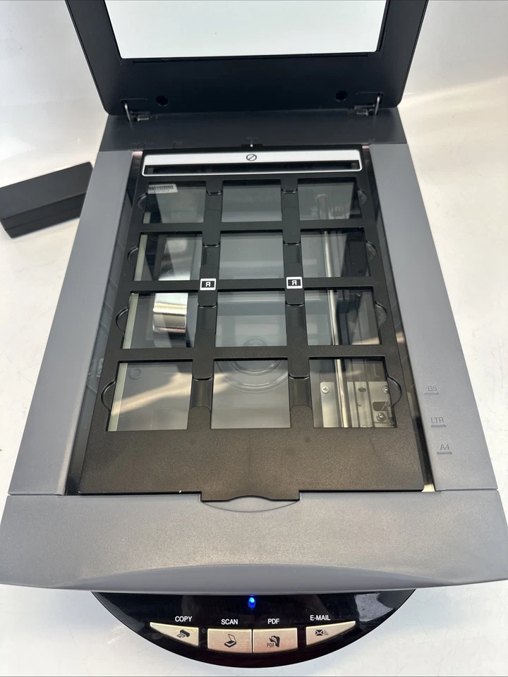 Canon CanoScan 9950F Flatbed Scanner w/Film Guide & Power Adapter & USB Cable - Image 3 of 4