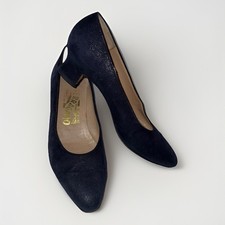Salvatore Ferragamo Vintage Navy Pebble Suede Kitten Pumps Size 5