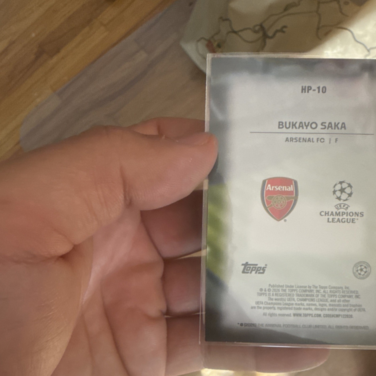 Topps 2023 Home Advantage Bukayo Saka Arsenal UEFA Champions League HP-10 view 6