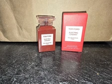 TOM FORD  Electric Cherry • EAU DE PARFUM EDP• SPLASH • 7.5 ml  (0.25 fl oz)