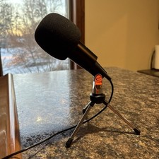 WIRED Microphone Used For Streaming, Singing, Etc.