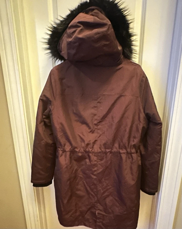 Parka mediana EXPRESS 3 en 1 piel sintética leopardo de las nieves capucha/forro extraíble Foto 2 de 4