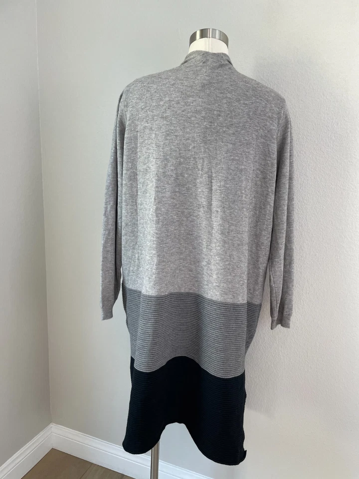 NUEVO $98 Joseph A Woman Plus 1X Cárdigan Abierto Largo Medio Suéter Gris Tejido Foto 3 de 4