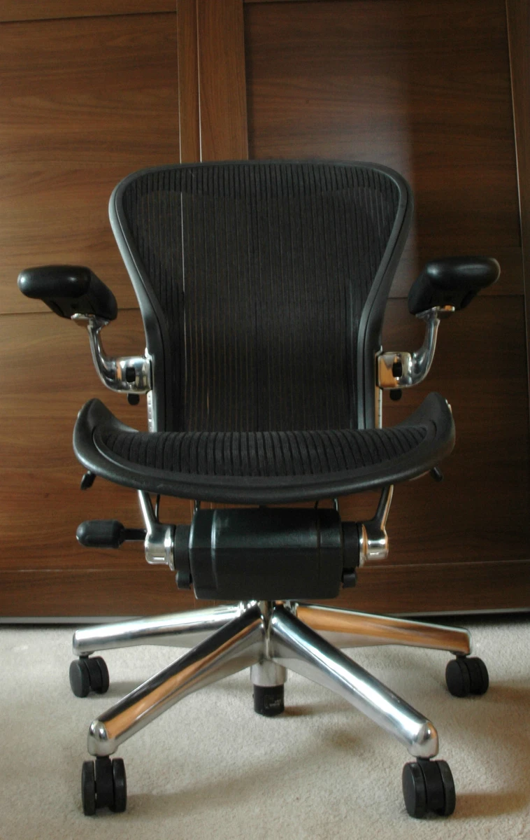 Aeron aluminium outlet