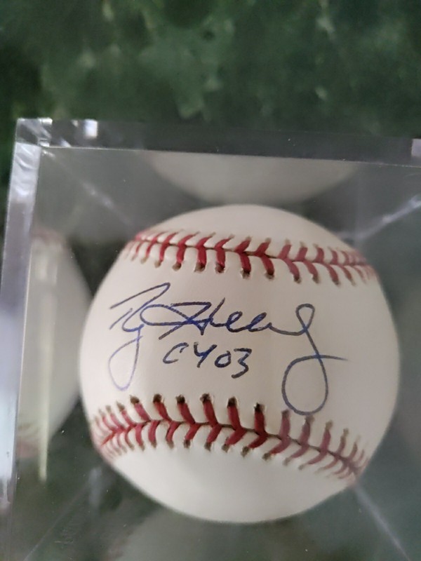 Roy Halladay Autographed Baseball OMLB Inscribed CY 03 Toronto Blue Jays HOF