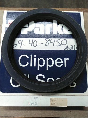 Parker Clipper 15067-H1L5 Oil Seal 4.875" x 6.000" x .625" Made in USA
