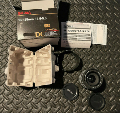 Sigma 18-125mm f/3.5-5.6 DC AF-MF Zoom Lens for Canon SLF Digital - Box & Papers