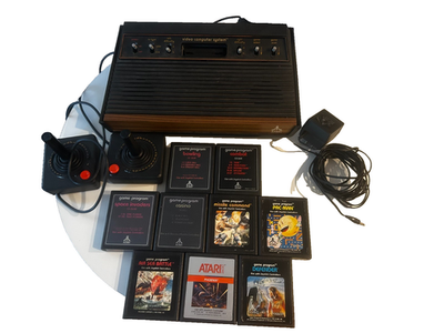 ATARI アタリ2600 ゲームソフト9点セット Original Atari 2600 Starter Set: Console w/ (9) Classic Games | eBay
