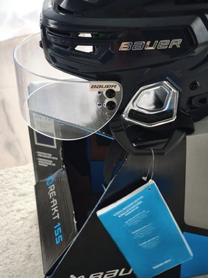 Bauer RE-AKT 155 Integralhelm Eishockey Schwarz Größe S mit Visier