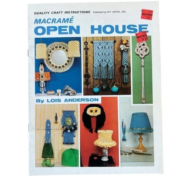 VTG 6-Piece Macrame Booklets Patterns and Instructions Wall Decor Plant Hangers - Image 3 of 4