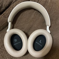 Sennheiser ACENTUM wireless headphones