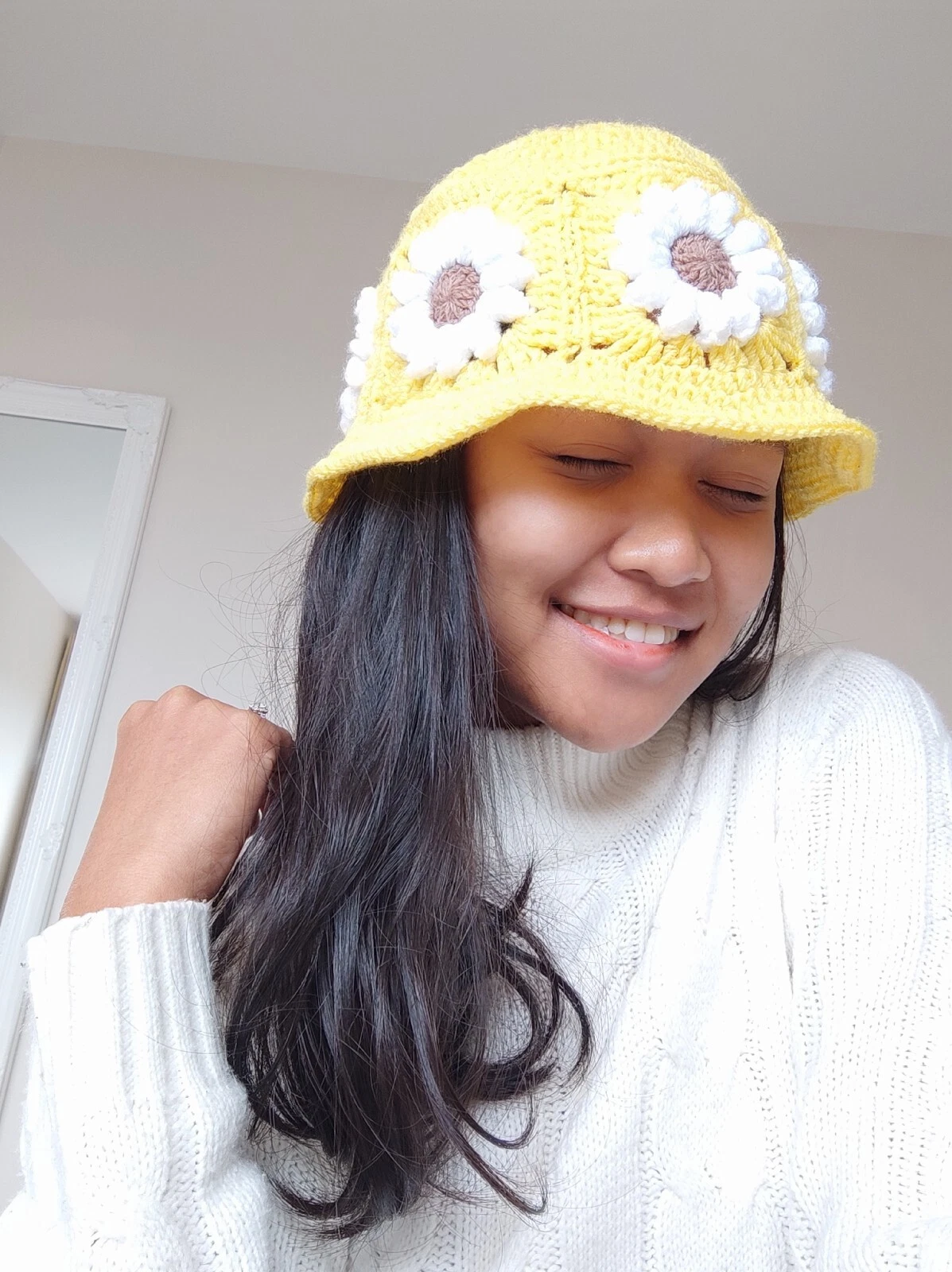 handmade crochet daisy summer hat