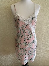 Victoria s Secret Gold Label Vintage Baby Doll Chemise Slip Floral Lace: Medium