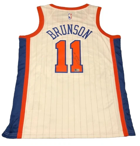 Jalen Brunson Signed Autographed New York Knicks Basketball Jersey Beckett COA